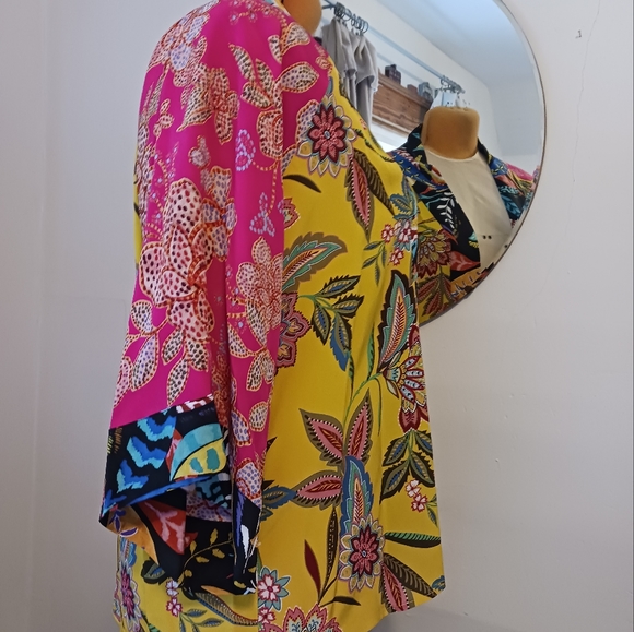 Johnny Was Jade Multi Short Kimono - Picture 3 of 8